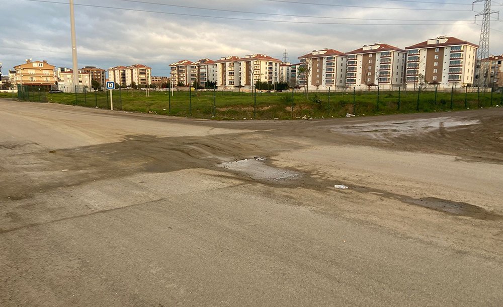 Teski'nin Kazdığı Yol Tehlike Saçıyor 