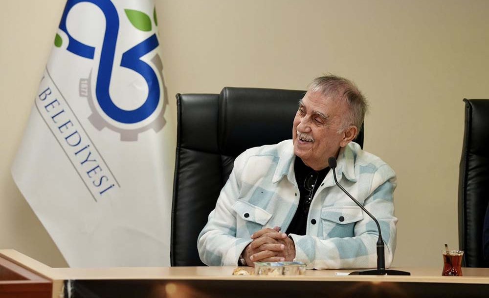 Tiyatro Festivali Coşkuyla Başladı