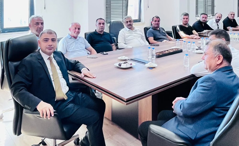 Tokatlı Stk'lardan Kaymakam Kızıltoprak'a Ziyaret 