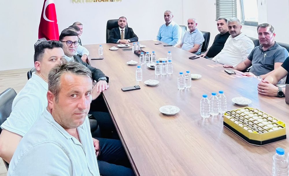 Tokatlı Stk'lardan Kaymakam Kızıltoprak'a Ziyaret 
