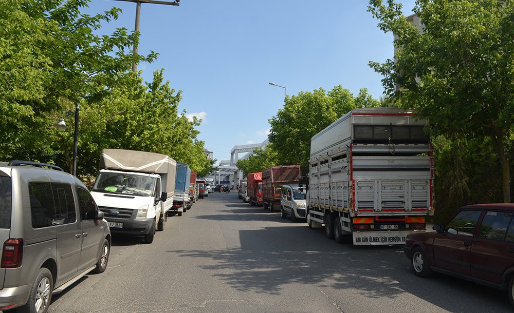 Trafik Keşmekeşliği Yıllardır Sürüyor 