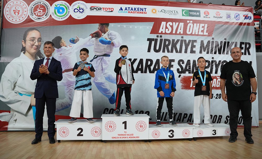 Türkiye Karate Şampiyonası Çorlu'da Düzenlendi 
