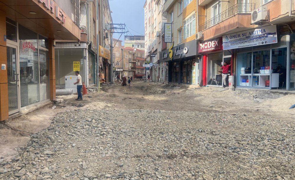 Uzayan Yol Çalışmaları Çileye Dönüştü