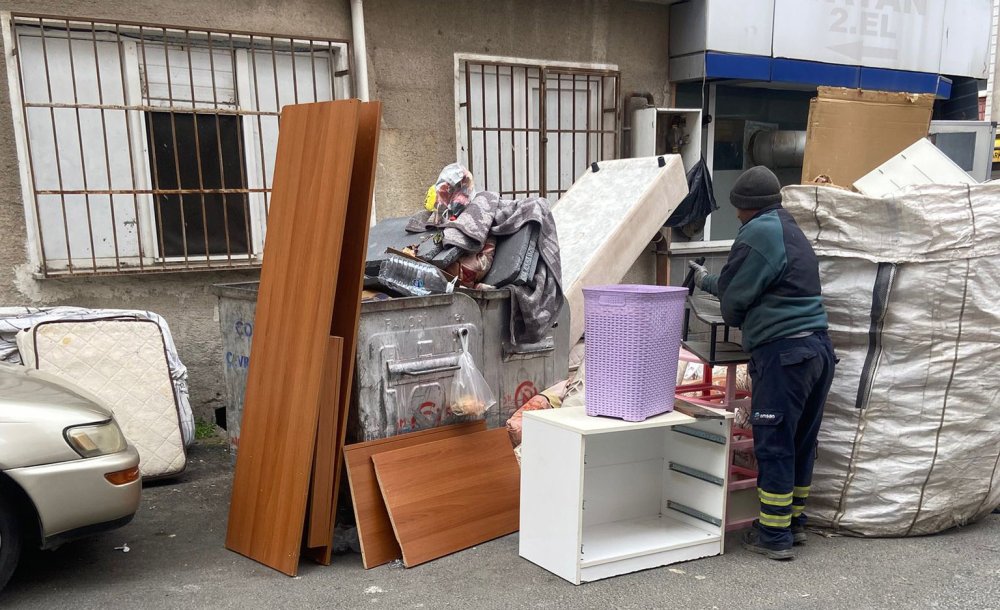 Vatandaş Atmaktan, Belediye Almaktan Yoruldu 