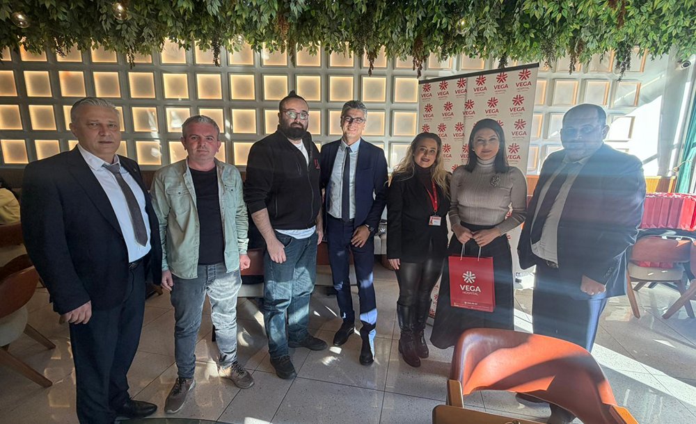 Vega Hospi̇tal Gazeteci̇leri̇ Unutmadi 