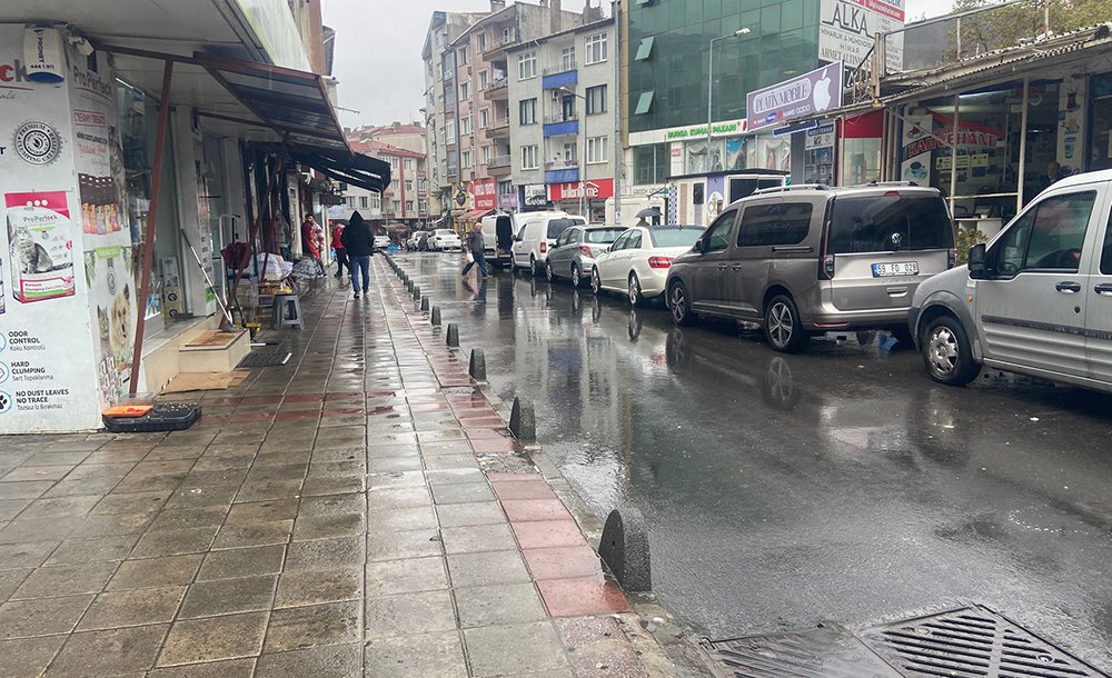 Yağışlı Hava Hafta Sonuna Kadar Etkili Olacak 