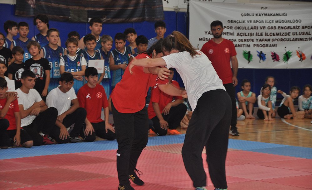 Yaz Spor Okullarının Açılışı Yapıldı 