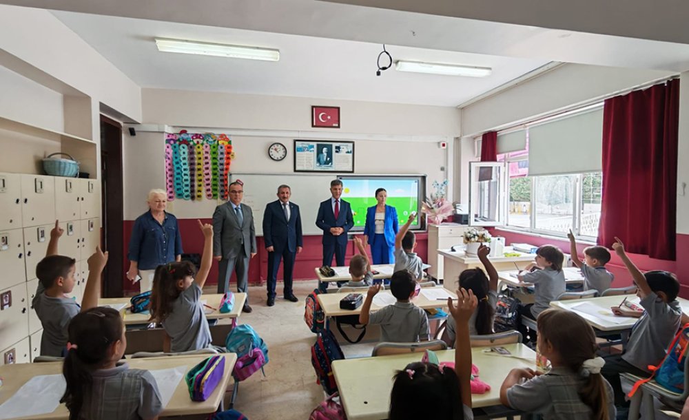 Yen Eğitim Yılında Kaymakam Erten Okulları Ziyaret Etti