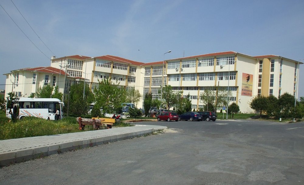 Yeni Fakülte Binası İçin Kollar Sıvandı 