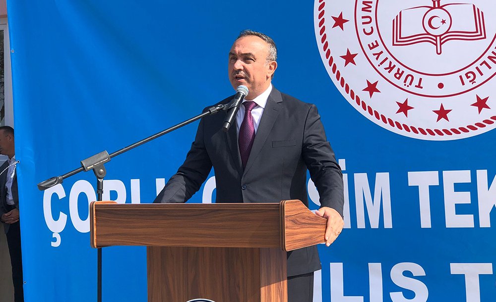 Yeni Okul Açılışıyla Ders Zili Çaldı 