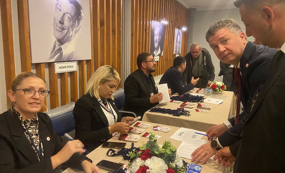 Yeni Parti Çorlu'da İlk Kongresini Yaptı