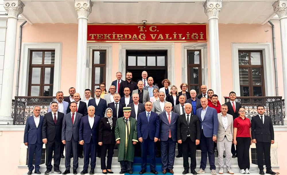 Yılın Ahisi Babacan'dan Gençlere Nasihat