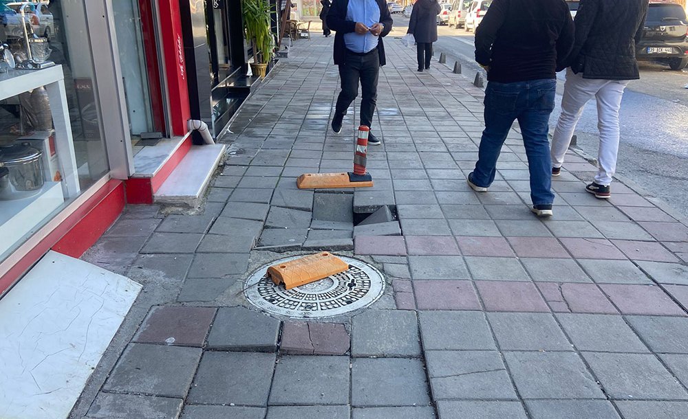 Yine Çökme, Yine Tehlike!