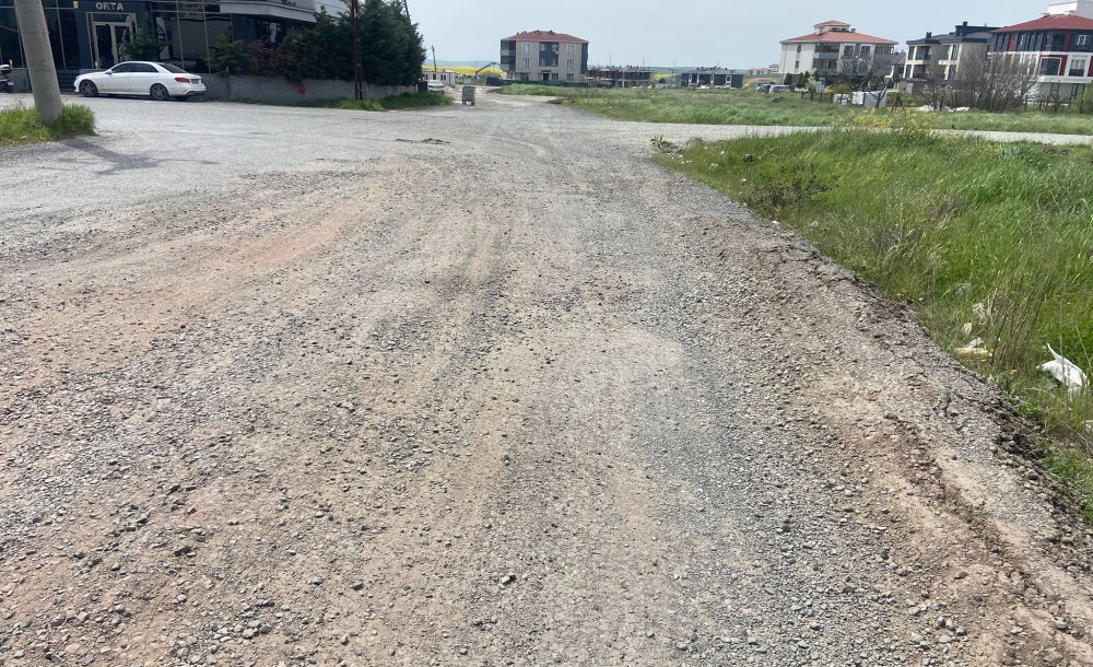 Yol Acil Çözüm Bekliyor!