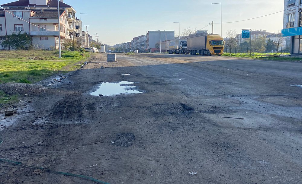 Yol Değil Mayın Tarlası!