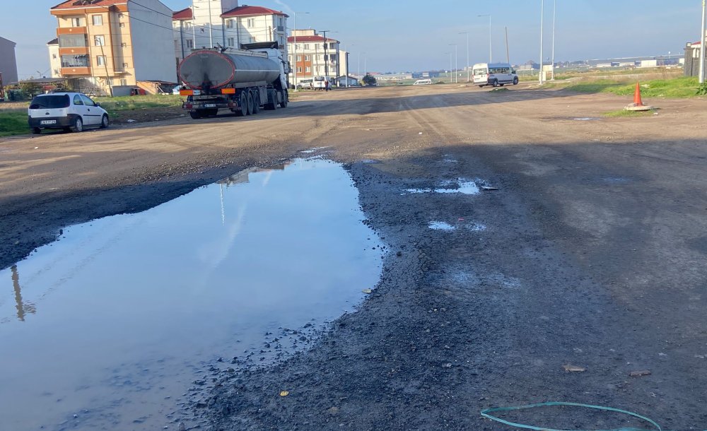 Yol Değil Mayın Tarlası!