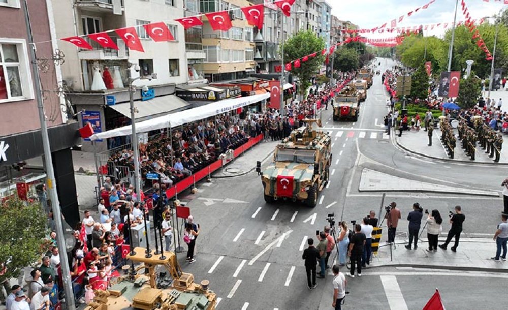 Zafer Bayramı Coşkuyla Kutlandı 