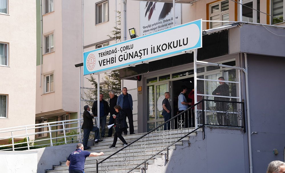 Çifte Vatandaşlar Sandık Başına Gitti