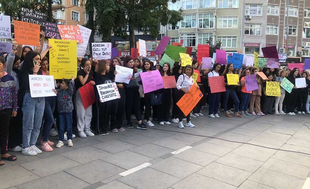 Cinayetlere Karşı Kadınlar Meydanlara Çıktı