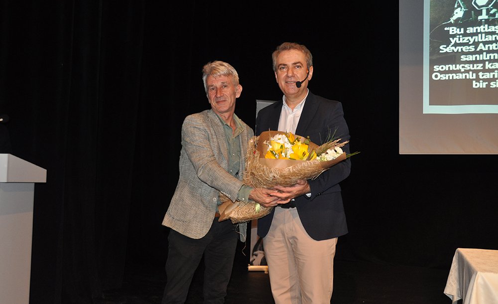Eğitim İş'ten Önemli Konferans - 4