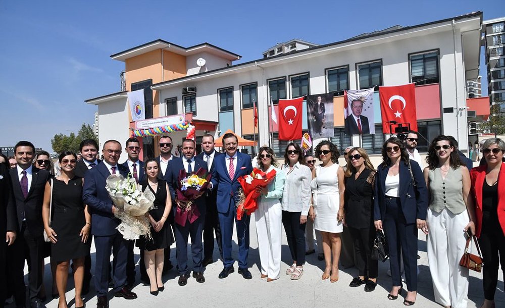 Hisarciklioğlu Okul Açilişina Katildi - 3