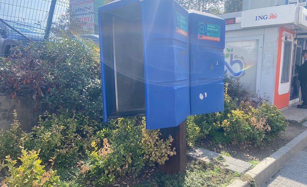 O Telefon Kulübesi Artık Yok