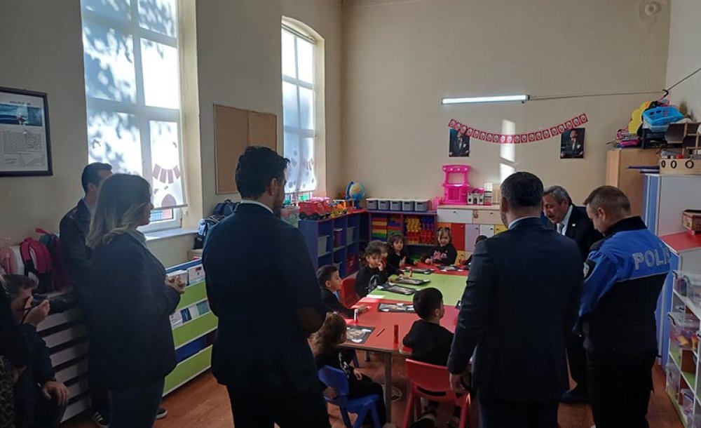 Öğrencilere Oyuncak Desteği - 1