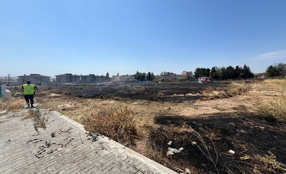 Önerler Mahallesinde Yangın Paniği Sürüyor - 8