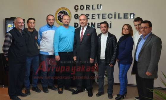 Chp Çorlu Belediye Başkan Aday Adayı Ayhan Civan`dan Çorlu Gazeteciler Derneği`ne Ziyaret - 2