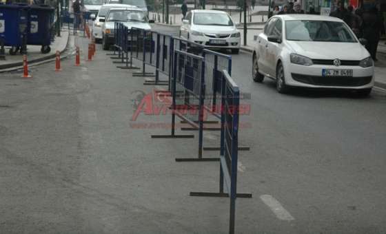 Güvenlik İçin Mi? Trafik İçin Mi? - 1