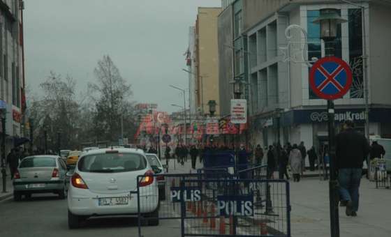 Güvenlik İçin Mi? Trafik İçin Mi? - 3