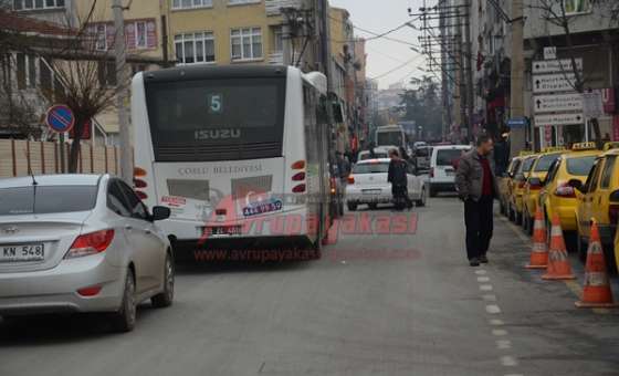 Yayalar Trafiği Altüst Ediyor - 6