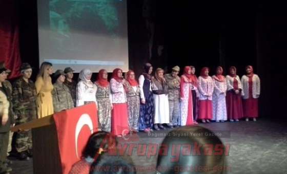 Anma Programı Düzenledi