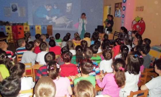 Kaymakam Kızıltoprak`ın Eşi İlke Kızıltoprak`tan Sosyal Sorumluluk Projesi - 2