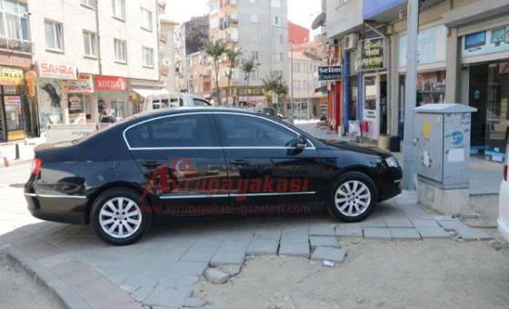 Kaldırımlar Otoparka Döndü - 2