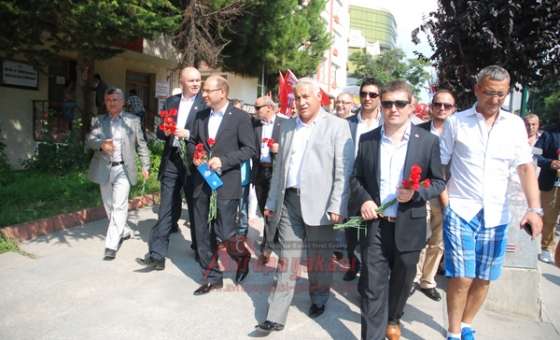 Ak Parti'den Sevgi Yürüyüşü