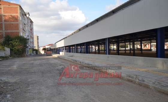 Kapalı Pazaryerinde Son Rötuşlar - 4