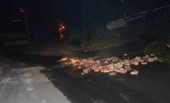 Çorlu'da Polise Taşlı Kobani Saldırısı - 3