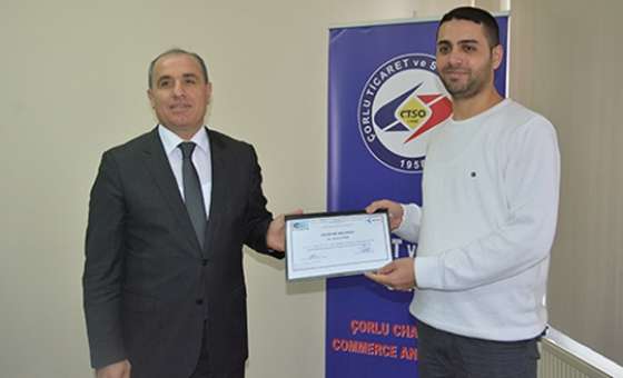 Çorlu Tso`dan Girişimci Adaylarına Sertifika - 2