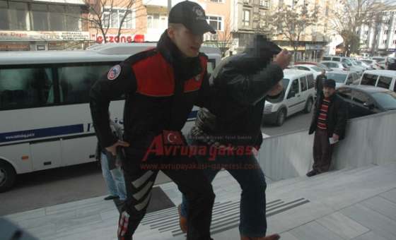 Fuhuş Operasyonunda Gözaltına Alınan 21 Kişi Çorlu Adliyesine Sevk Edildi - 2