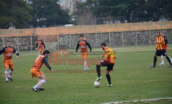 Çorluspor Lider Çorlu Gençlerbirliğispor Ile Karşılaşacak