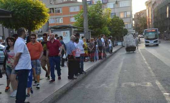 Ücretsiz Halk Otobüsleri Çileye Neden Oldu