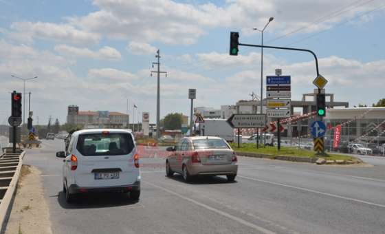 Flaş Patlayabilir - 1