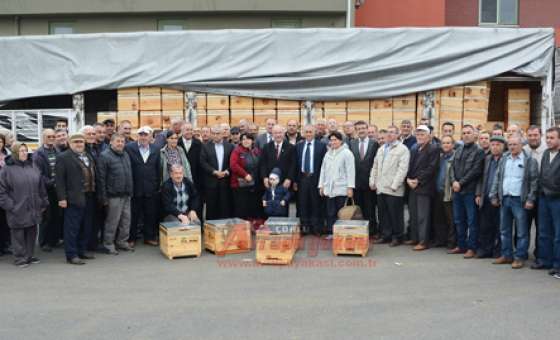 Çorlu'da Arı Üreticilerine Kovan Dağıtıldı - 5