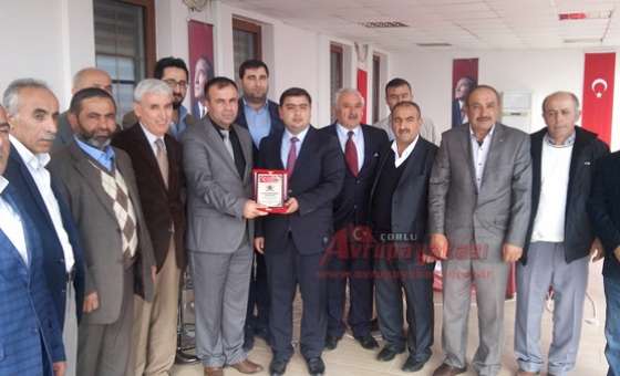 Sulusaraylılar Derneği`nden Kaymakam Kızıltoprak`a Ziyaret