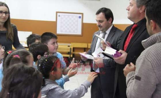 Çorlu Müftülüğü`nden Vehbi Günaştı İlkokulu Öğrencilerine Tiyatro - 1