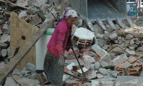 Çorlu'da Tehlikeli Yıkım - 5