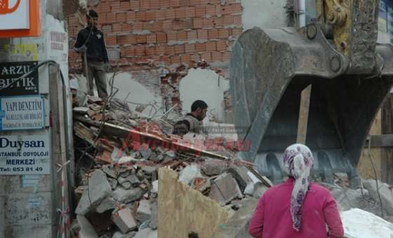 Çorlu'da Tehlikeli Yıkım - 6