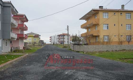 Mahalleli Kilit Parke Taşı Veya Asfalt İstiyor - 1