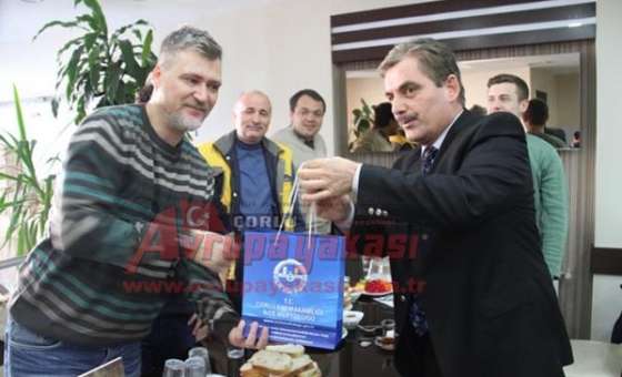 Çorlu Müftülüğü`nden Tiyatro Sahnesi Görevlilerine Teşekkür - 1